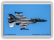 F-16_36